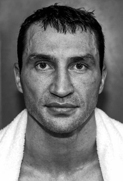 © ROMNEY MÜLLER-WESTERNHAGEN, WLADIMIR KLITSCHKO POST-FIGHT, 2010 