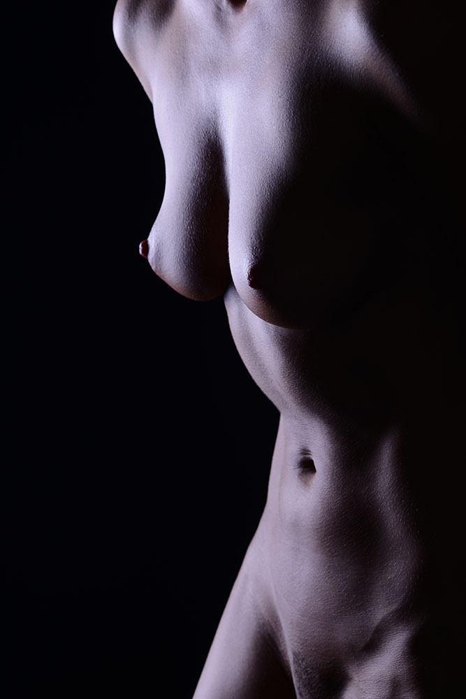 Körperlandschaften - Künstlerische Aktfotografie. Foto Dan Hostettler