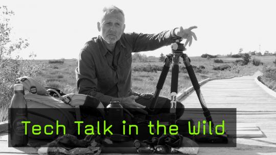 Raik Krotofil zeigt sein Fotoequipment für Landschaftsfotografie