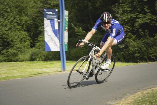 Dynamische Bilder: Menschen in Bewerbung fotografieren Dynamische Bilder: Menschen in Bewerbung fotografieren