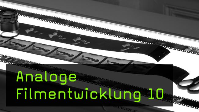 Die Entwicklung des Farbdiafilm im Entwicklertank