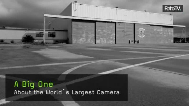 World´s Largest Camera graham howe