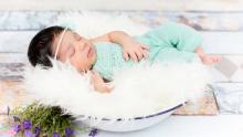 Erstes Ergebnisbild Newborn Photography