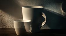 Eberhard Schuy, Still Life Fotograf, Kaffeetassen, Doppelbelichtung
