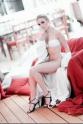 Fotograf Martin Krolop, Model Kati, Fashion Fotos im Wohnzimmer, Dessousfotografie